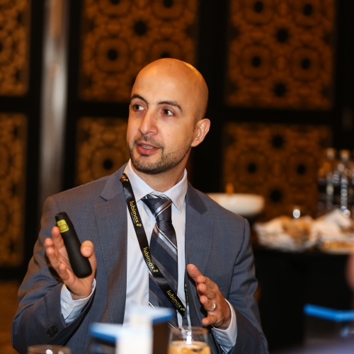 keynote-speaker-in-a-private-vip-luncheon-for-c-suite-and-senior-executives-in-gcc-region-dubai-2018-12