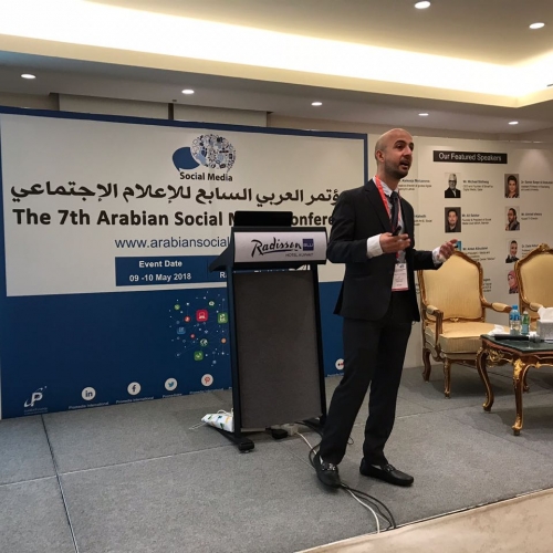 roland-abi-najem-speech-7th-arabian-social-media-forum-in-kuwait-5